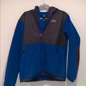 The north face boys jacket!